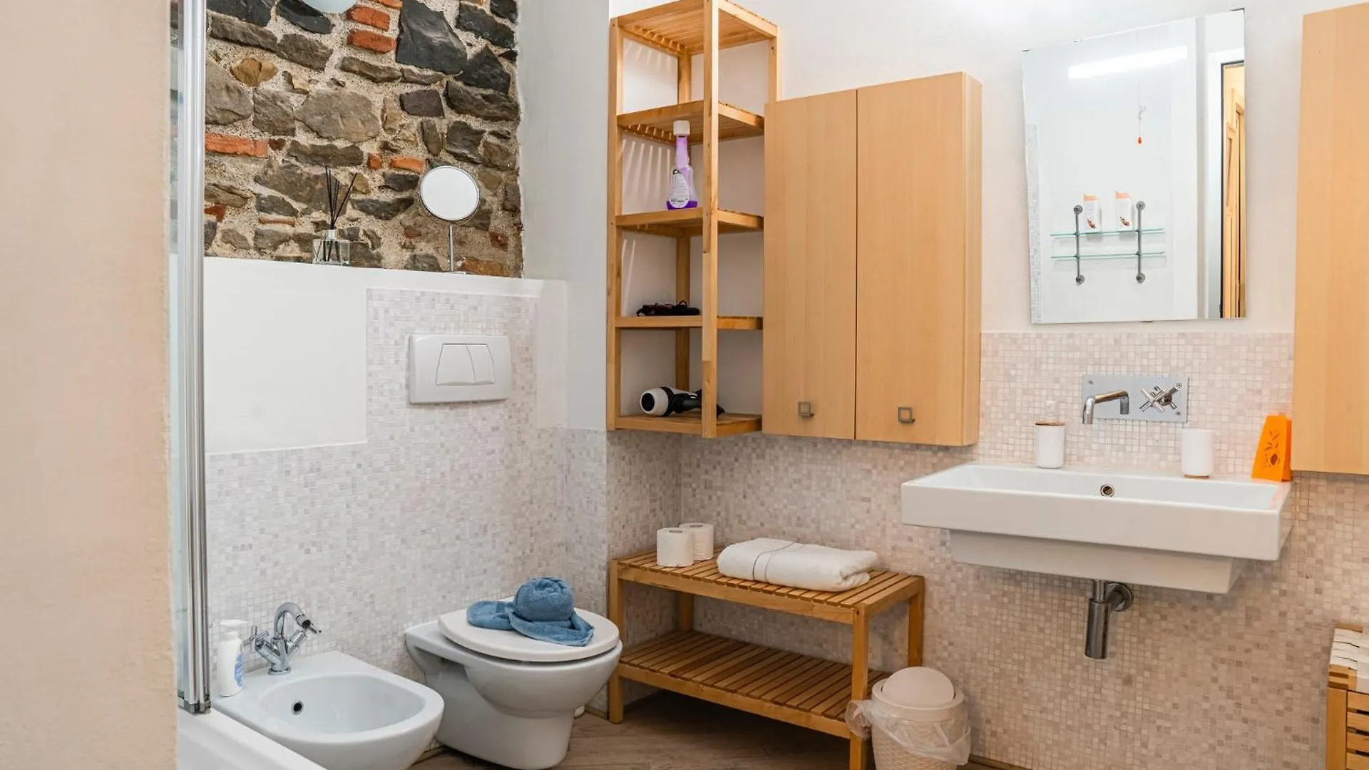 Apartmán Florence Deluxe Apt+Private Parking 0*,