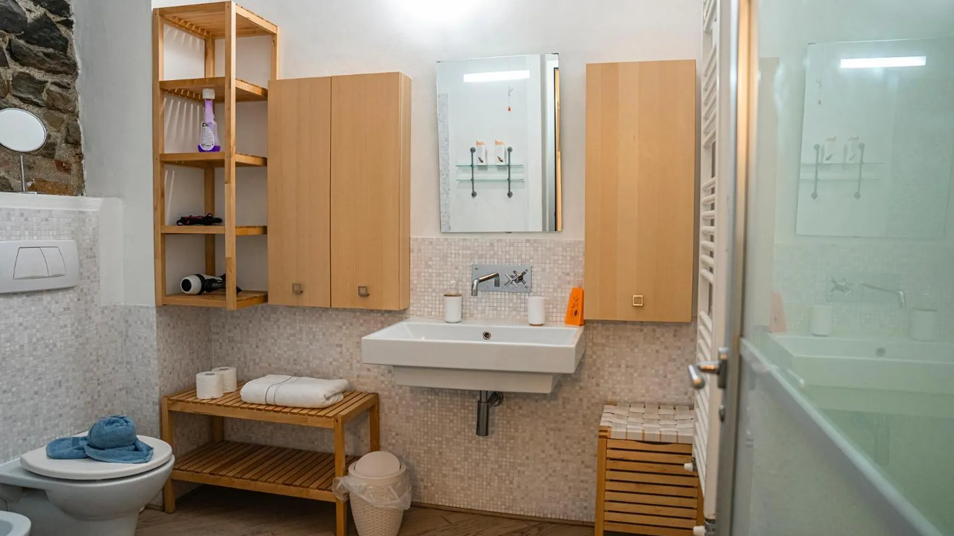 Florence Deluxe Apt+Private Parking Apartment
